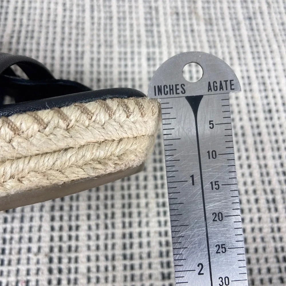 SoftWalk Espadrille Sandals Sz 10.5 Wide Black Leather‎ Coastal Resort Summer